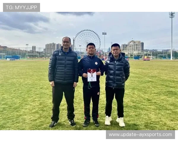 LCS加强青训体系建设，青训理念