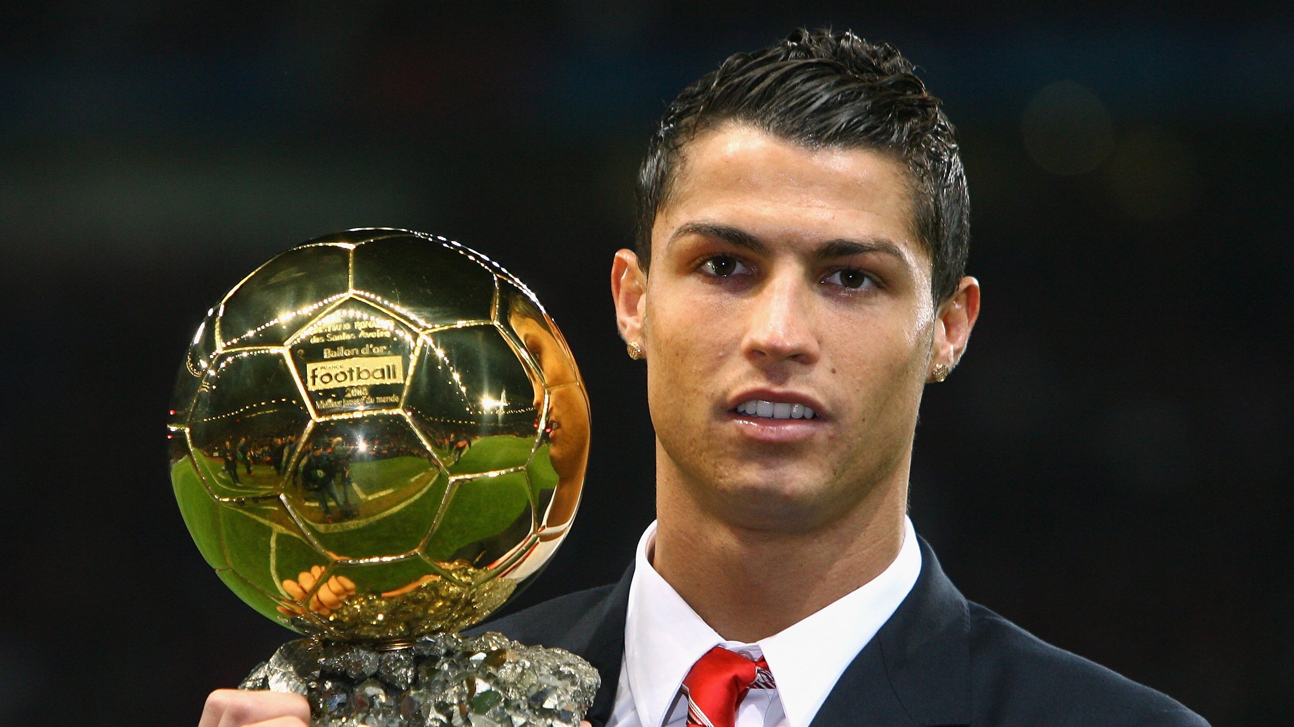 世界杯预选赛:英格兰锋线多点开花 凯恩与新9号共享进球责任